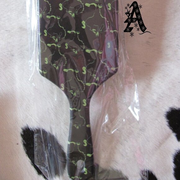 WESTERN STYLE HAIR BRUSHES - Picture 9 of 9